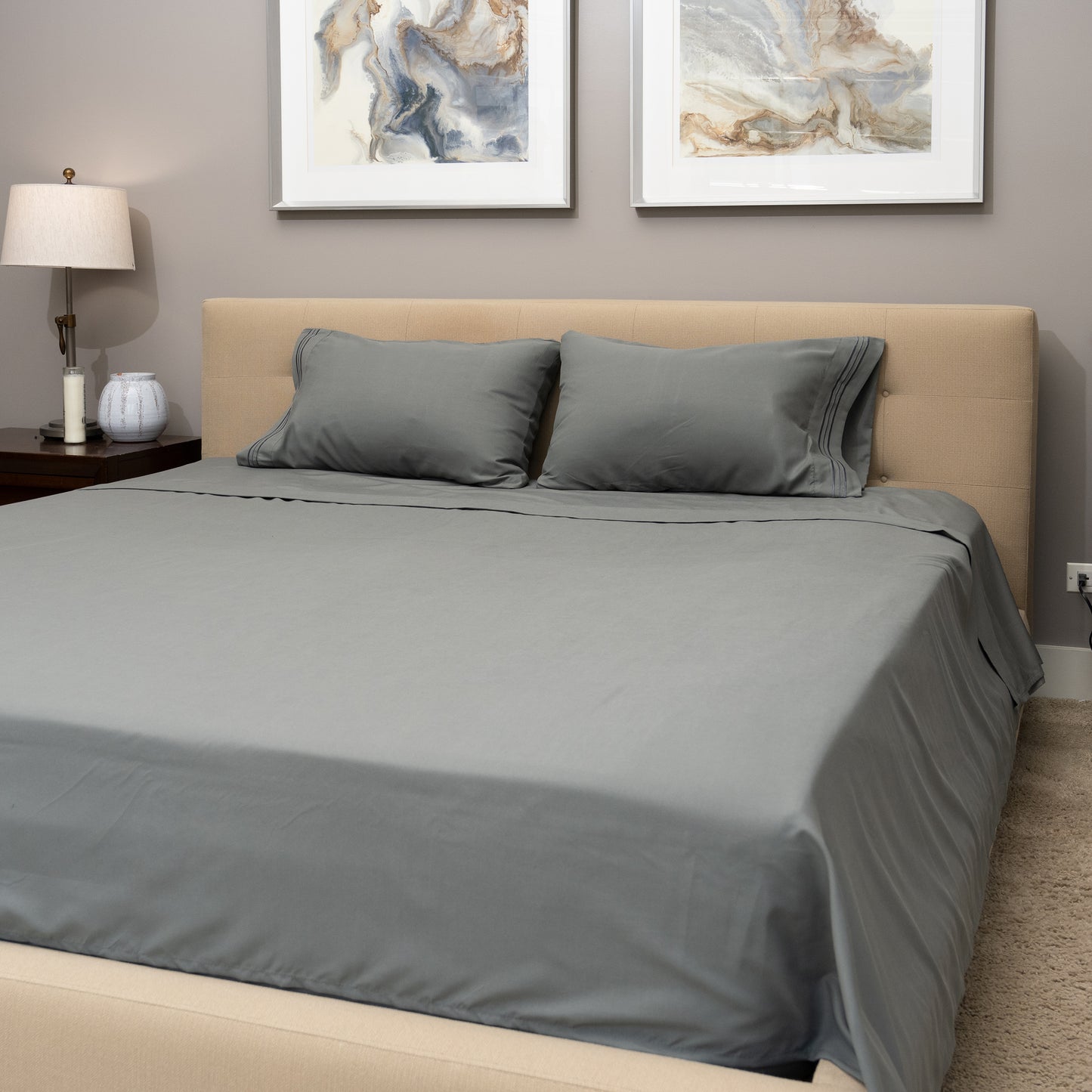 King Size Sheets Set - 4 Piece, Easy to Maintain Microfiber King Sheets with Pillow Cases for Men and Women, Fade and Wrinkle-Resistant Bedding Set